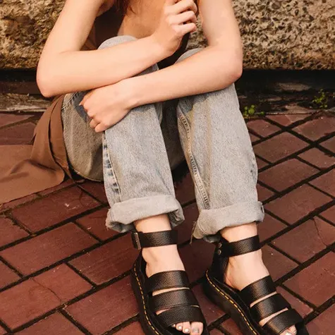 Dr. Martens Sandals<Dr.Martens Platform Sandals- Clarissa - Black