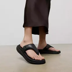 Fit Flop Sandals<Fitflop Ladies Toe-Post Sandals - F Mode Go - Black