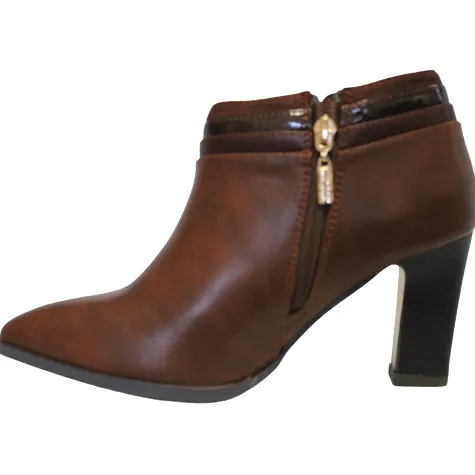 Kate Appleby Boots<Block Heeled Ankle Boots - Harthill - Black Patent