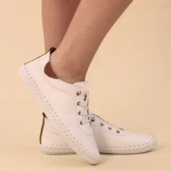 Lunar Trainers<Ladies Trainers - St Ives - White