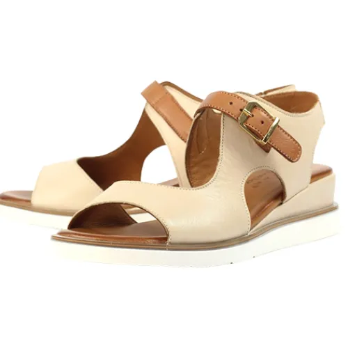 Lunar Sandals<Ladies Wedge Sandals - Spring - Beige