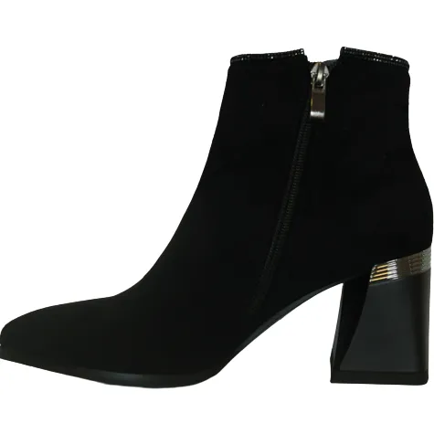 Redz Boots<Block Heeled Ankle Boots - H897 - Black Suede