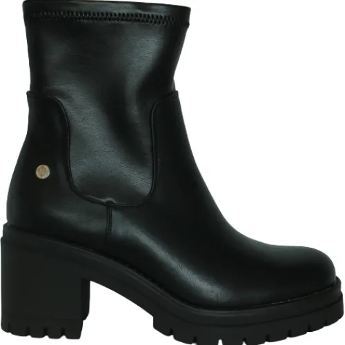 Xti Boots<Block Heeled Ankle Boots - 140190 - Black