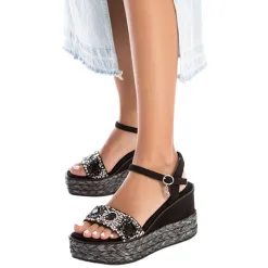 Xti Sandals<Black Wedge Sandals - 142677 - Black