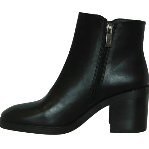 Xti Boots<Block Heeled Ankle Boots - 140620 - Black