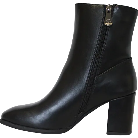 Zanni Boots<Block Heeled Ankle Boots - Sunchon - Black