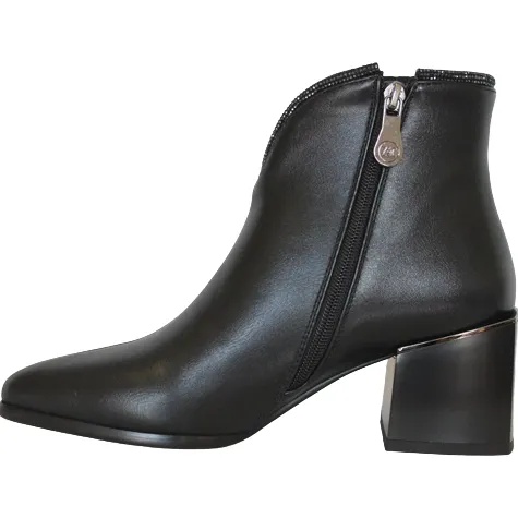 Zanni Boots<Block Heeled Ankle Boots- Aquaba - Black